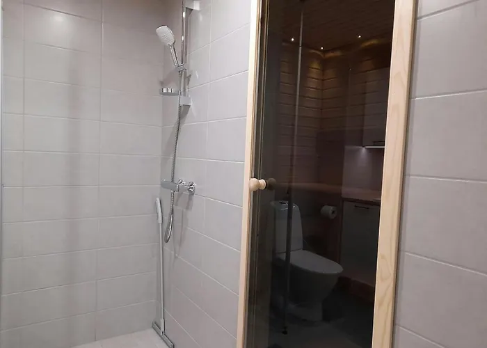 Spacious For 4 With Sauna Uleåborg