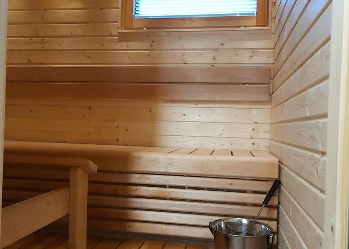 Spacious For 4 With Sauna Lägenhet *